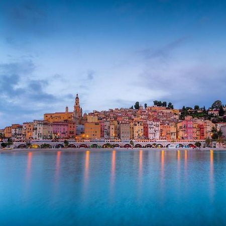 Joli Appart 29M2 En Vieille Ville Menton 2 Mins De La Mer Exterior foto